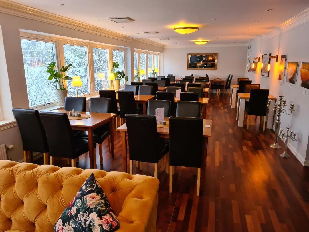 Kils Hotell & Restaurang エクステリア 写真