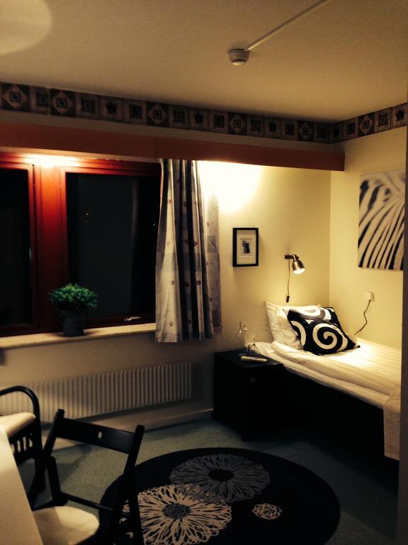 Kils Hotell & Restaurang エクステリア 写真