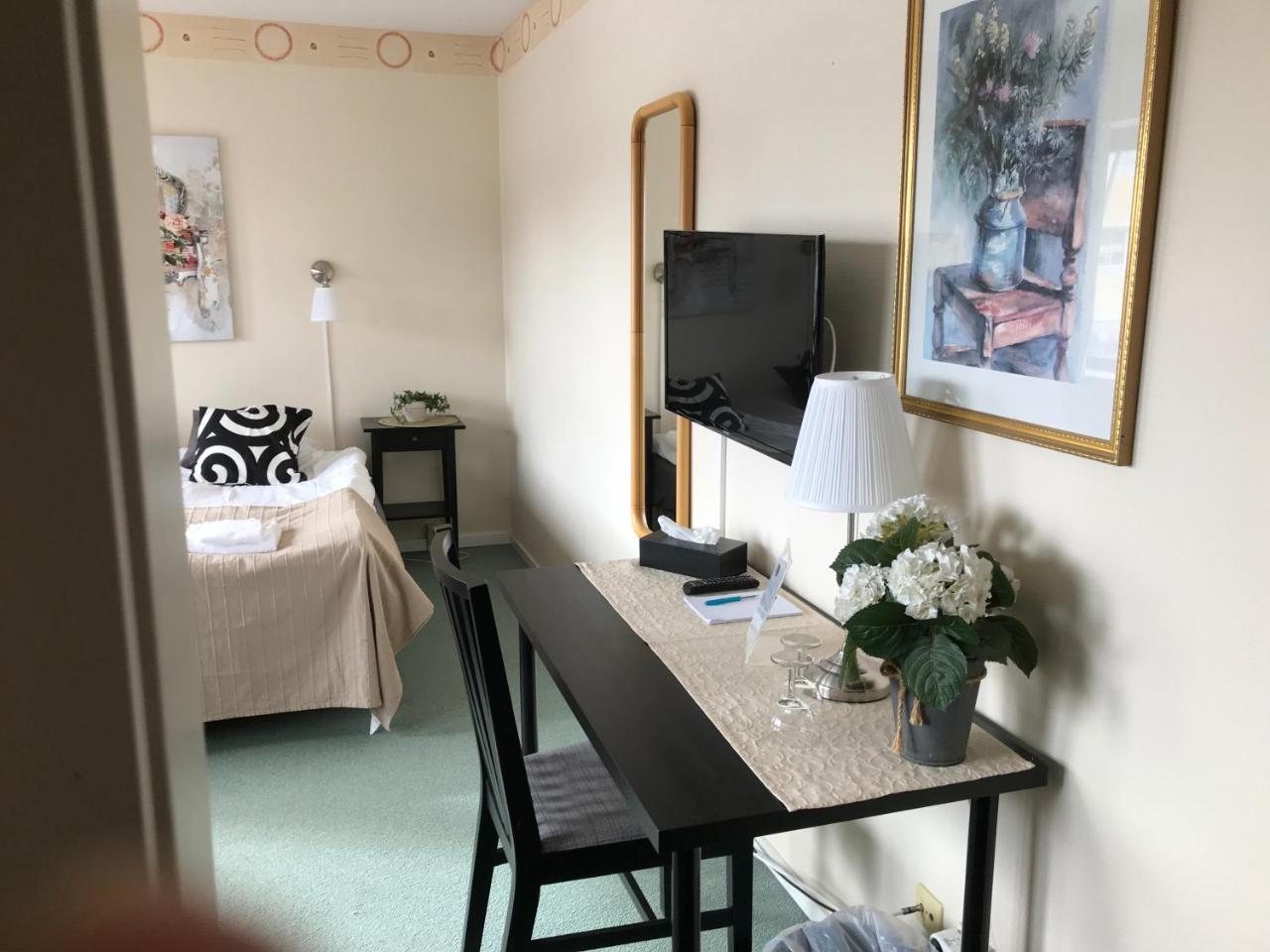 Kils Hotell & Restaurang エクステリア 写真